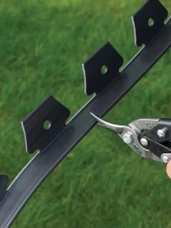 EasyFlex™ No Dig Edging, 50' -Charming Outdoors Shop 8592452 002V 3 4