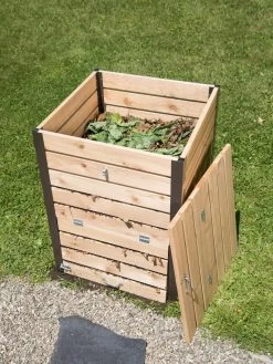 Cedar Compost Bin -Charming Outdoors Shop 8597527 1335 tif