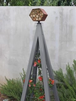 Bee Bungalow + Akoris Garden Tuteur Jr. -Charming Outdoors Shop 8600532 08v