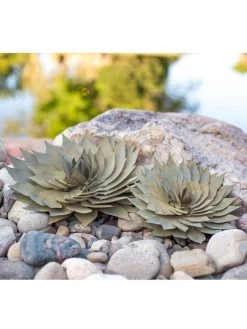 Desert Steel Spiral Aloe Sculpture 12 Desert Steel Spiral Aloe Sculpture -Charming Outdoors Shop 8610749 04v