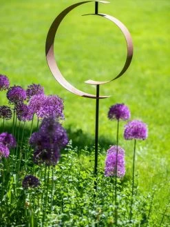 Corten Circle Garden Sculpture -Charming Outdoors Shop 8611061 153 tif